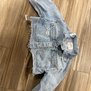 Zara Washed Blue Cropped Denim Jacket